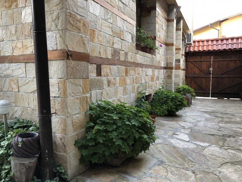 Кадева къща Пажоко - Снимка 1