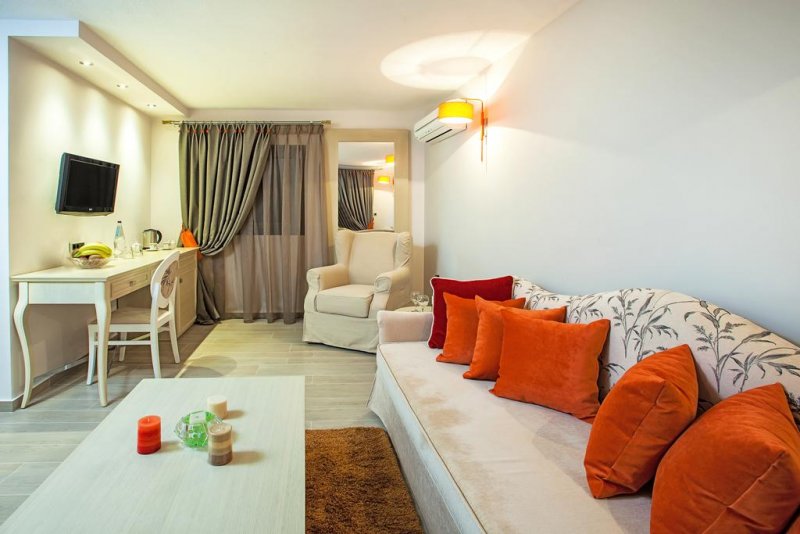Core Boutique Hotel - Снимка 8