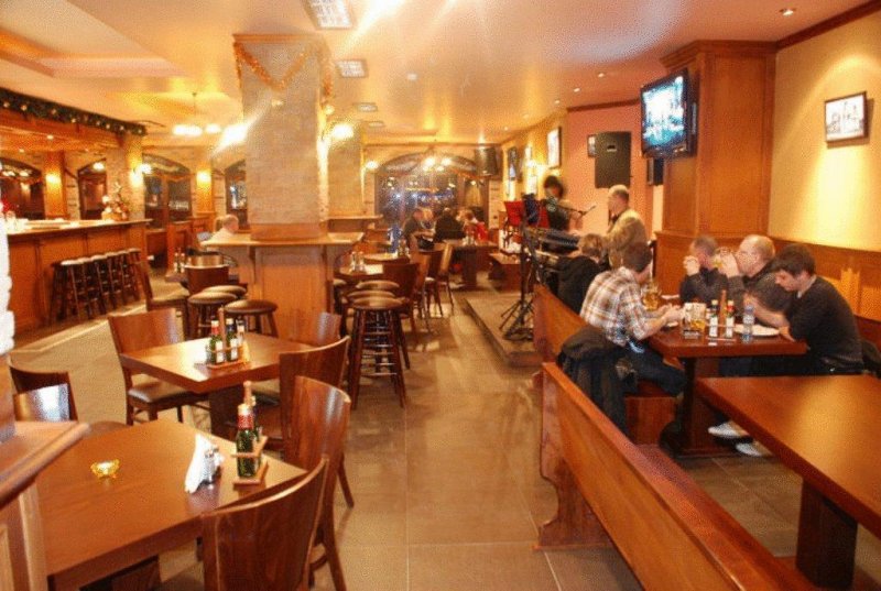 Хотел Елегант Лодж - Снимка 9