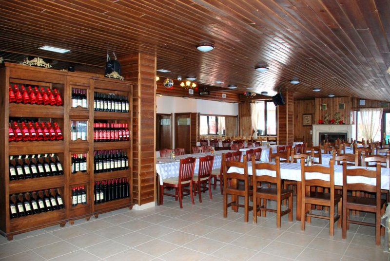 Хотел Елегант Лодж - Снимка 1