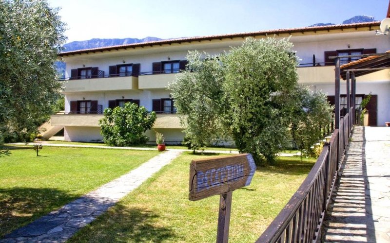 Natasa Hotel - Снимка 9