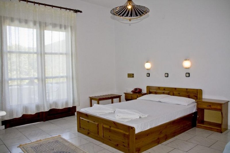 Natasa Hotel - Снимка 3