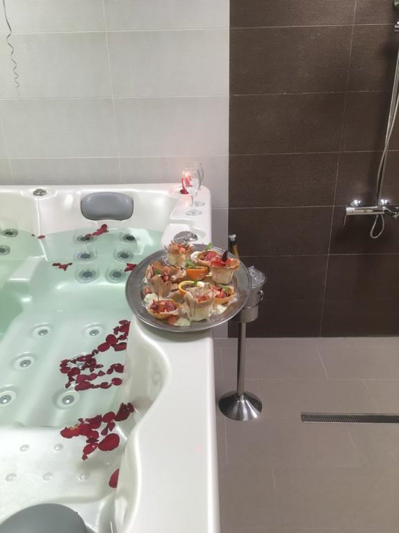 Къща за гости Заревата къща - Снимка 1