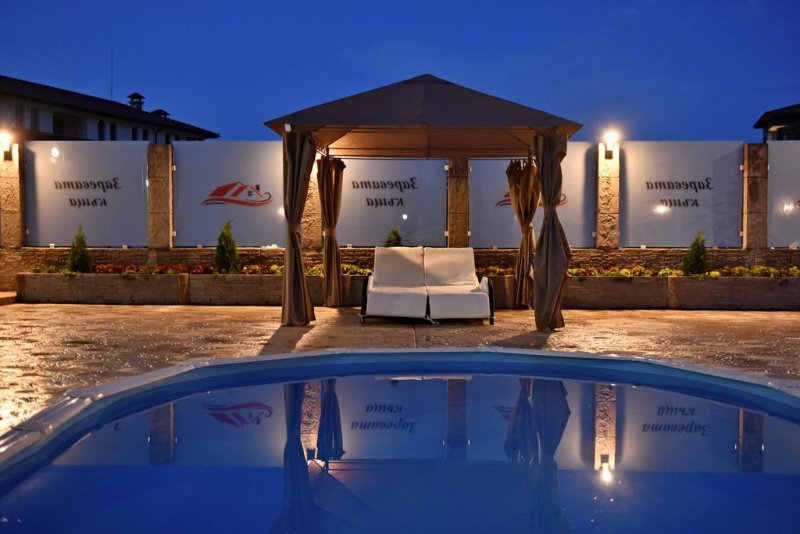 Къща за гости Заревата къща - Снимка 3