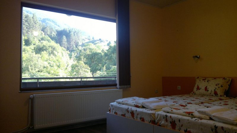 Къща за гости Славина - Снимка 9