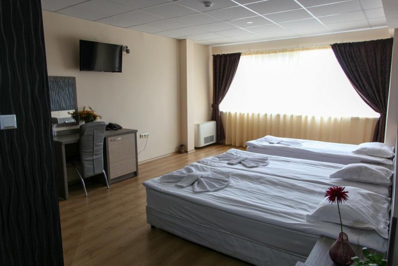 Хотел Сити - Снимка 4