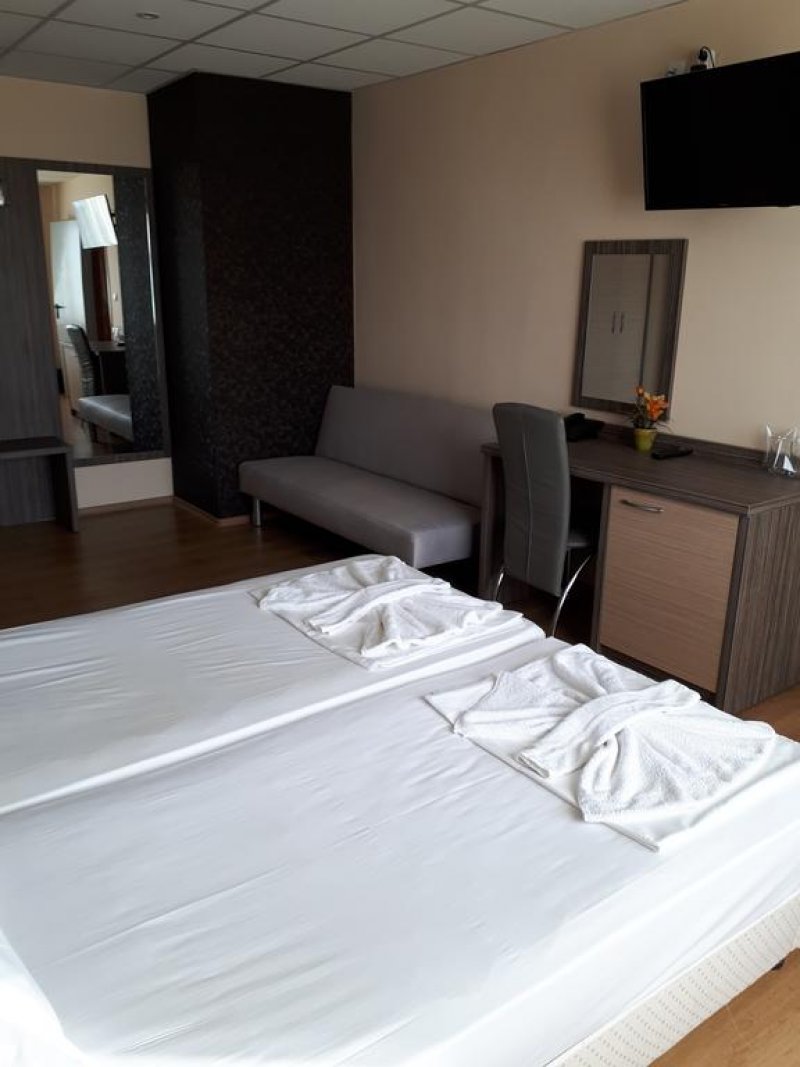 Хотел Сити - Снимка 3