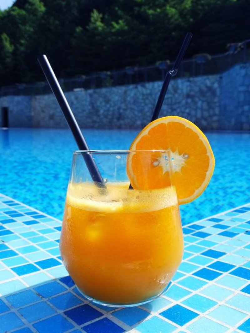 Къщи край водата - Снимка 3