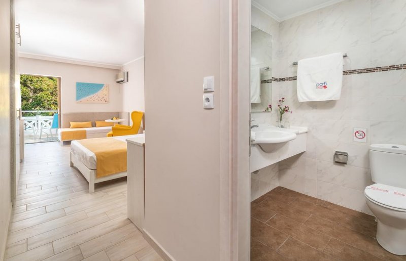 Porfi Beach Hotel - Снимка 11