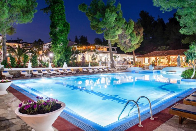 Porfi Beach Hotel - Снимка 3