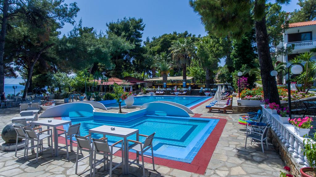 Ранни записвания: 7 нощувки със закуски и вечери в хотел Porfi Beach 3*, Халкидики, Гърция през Юли! - Снимка 6