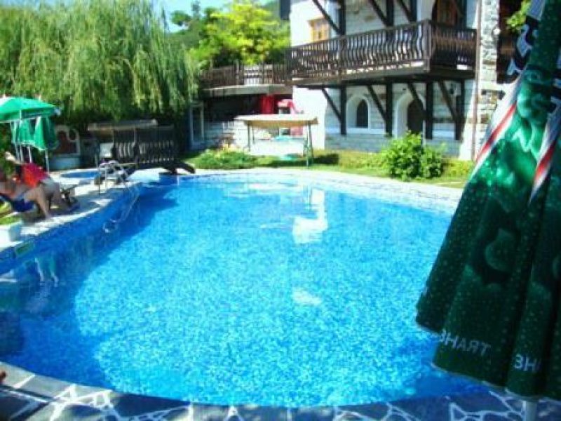 Семеен Хотел Трифон Зарезан - Снимка 4