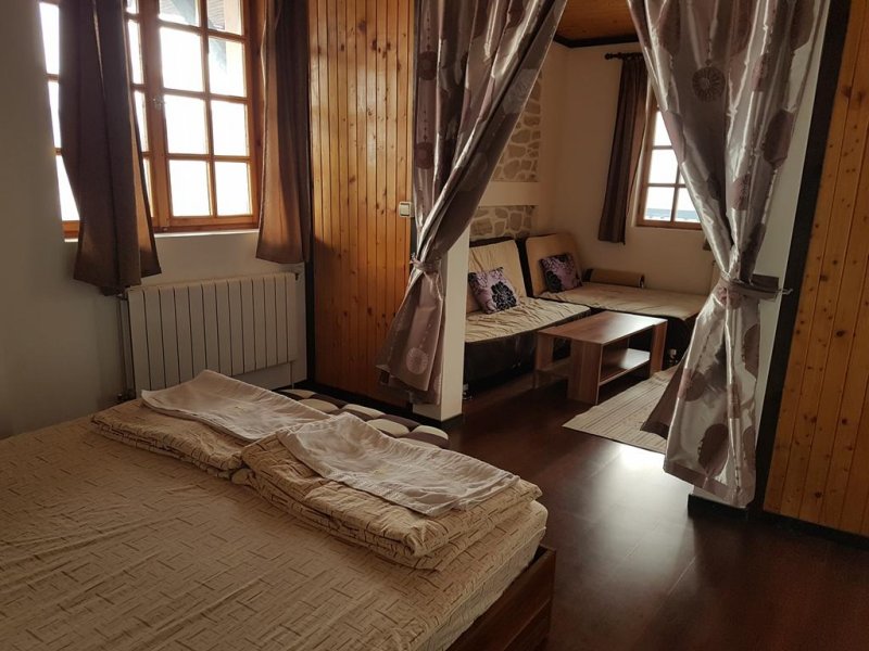 Семеен Хотел Трифон Зарезан - Снимка 11