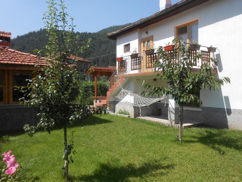 Къща за гости Къщата на тъщата - Снимка 7