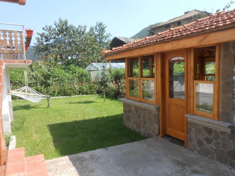 Къща за гости Къщата на тъщата - Снимка 3