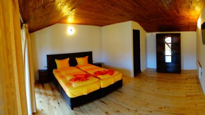 Къща за гости Край Потока - Снимка 1