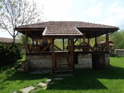 Къща за гости Край Потока - Снимка 8