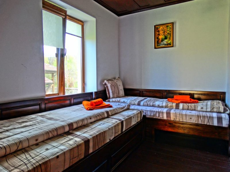 Къща за гости Край Потока - Снимка 7