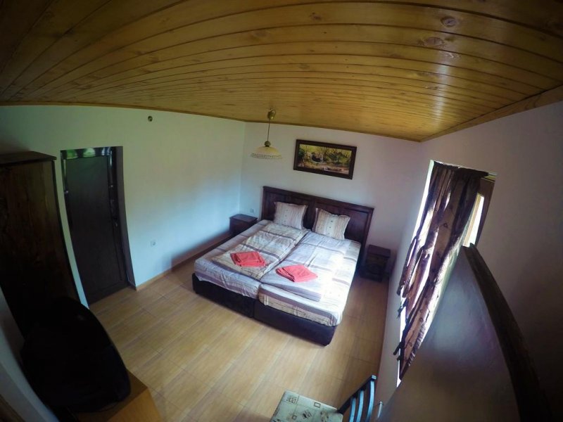 Къща за гости Край Потока - Снимка 5