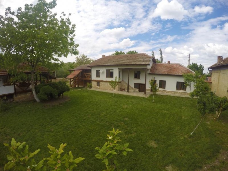 Къща за гости Край Потока - Снимка 2