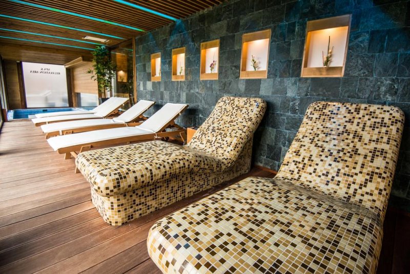 Комплекс Балканско бижу - Снимка 11