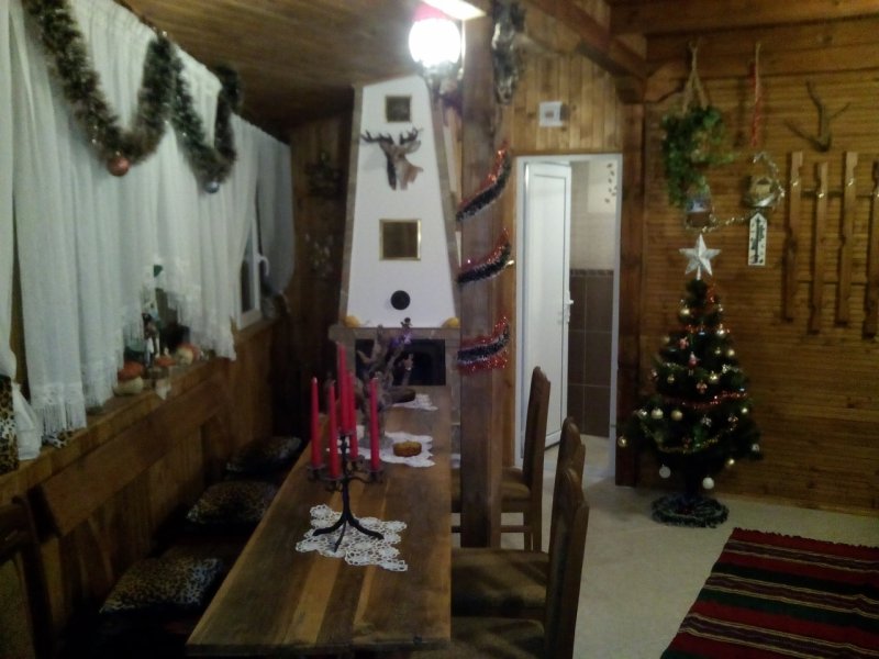 Къща за гости Лазарова Къща  - Снимка 1