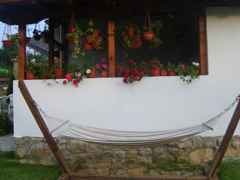 Къща за гости Лазарова Къща  - Снимка 8