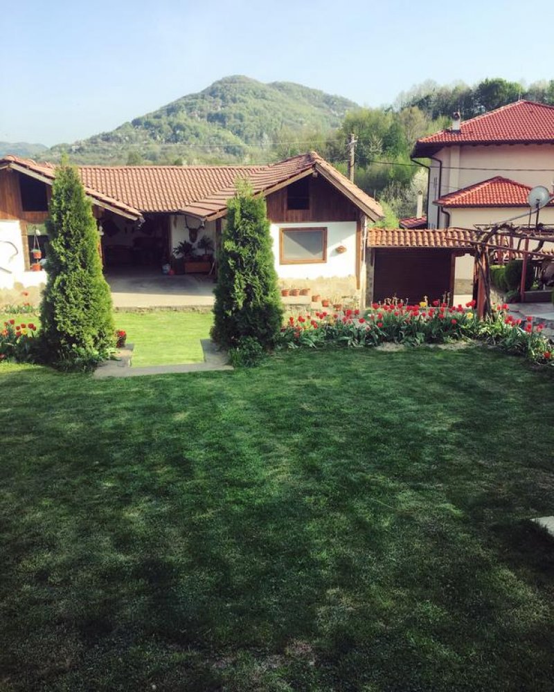 Къща за гости Шалаверовите къщи - Снимка 4