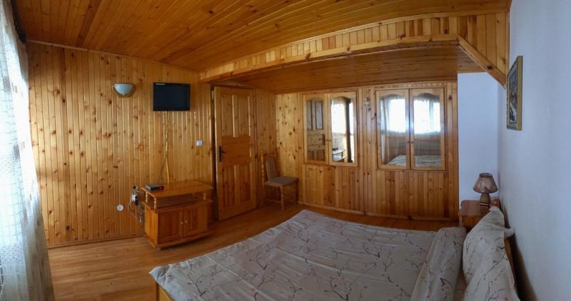 Къща за гости Шалаверовите къщи - Снимка 1