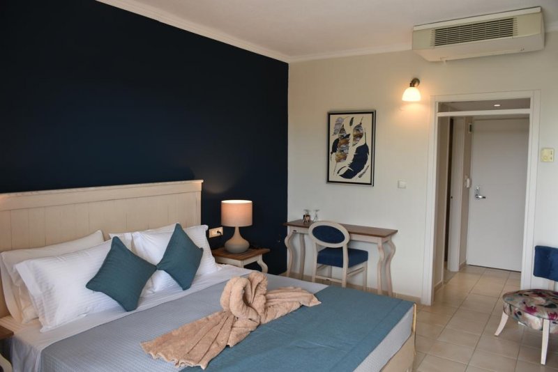 Kassandra Mare Hotel - Снимка 5