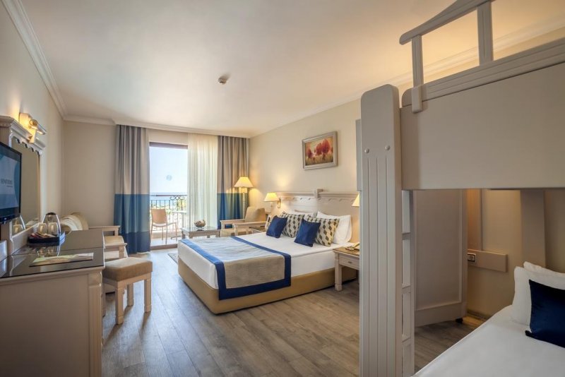 Sentido Turan Prince Hotel - Снимка 2