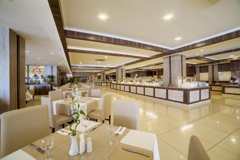 Sentido Turan Prince Hotel - Снимка 8