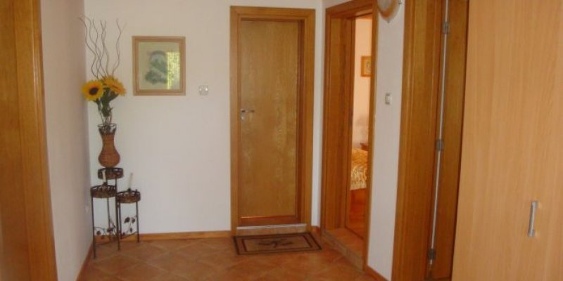 Къща Равеста - Снимка 8