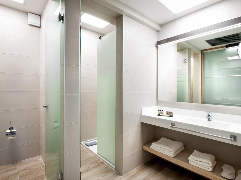 Blue Dolphin Hotel - Снимка 4