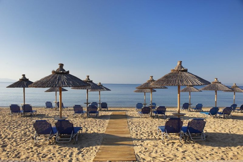 Blue Dolphin Hotel - Снимка 9