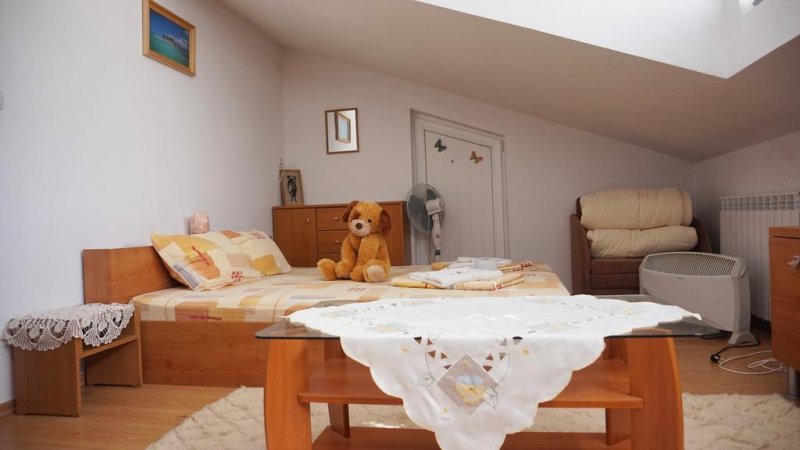 Къща за гости Памир - Снимка 10