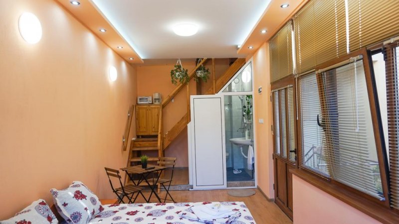 Къща за гости Памир - Снимка 9