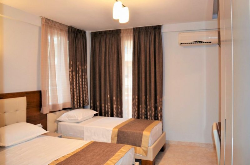 Hotel Virginia - Снимка 3