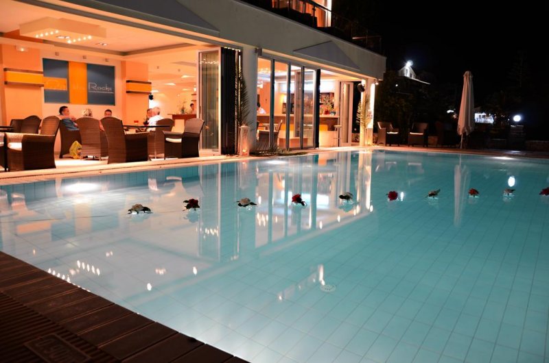 Belussi Beach - Снимка 3