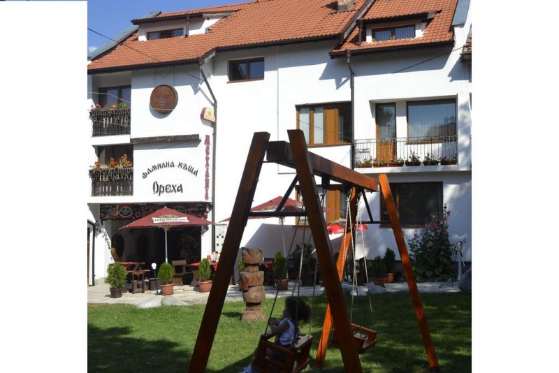 Къща за гости Ореха - Снимка 2