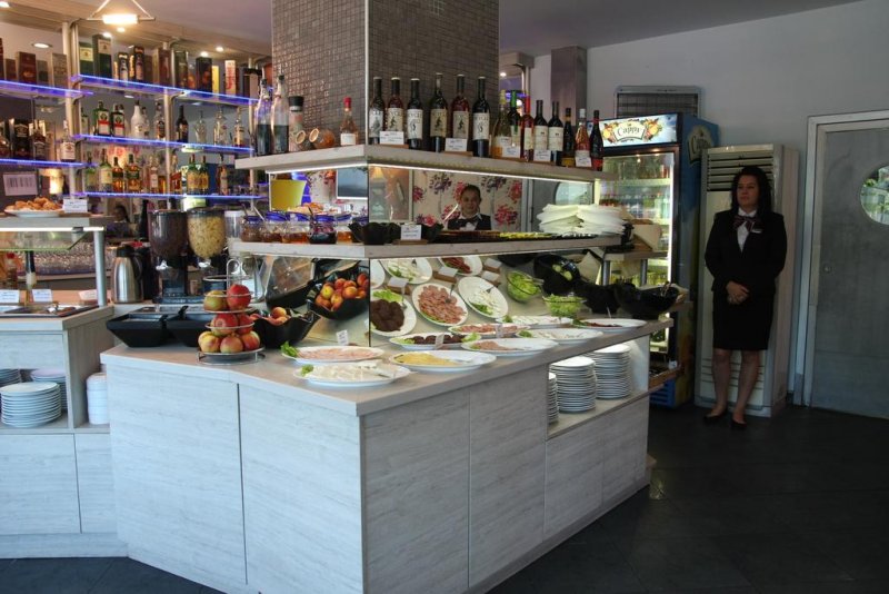 Aqua Hotel - Снимка 3