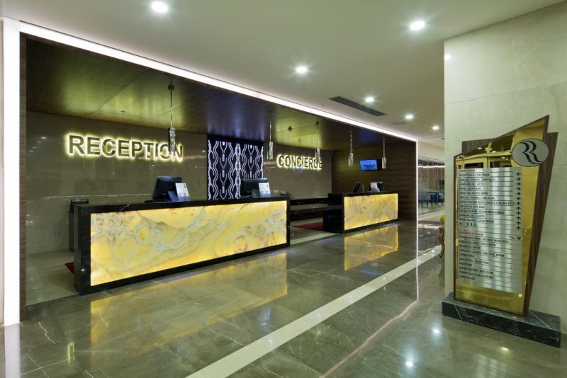 Ramada Resort Kusadasi & Golf - Снимка 10