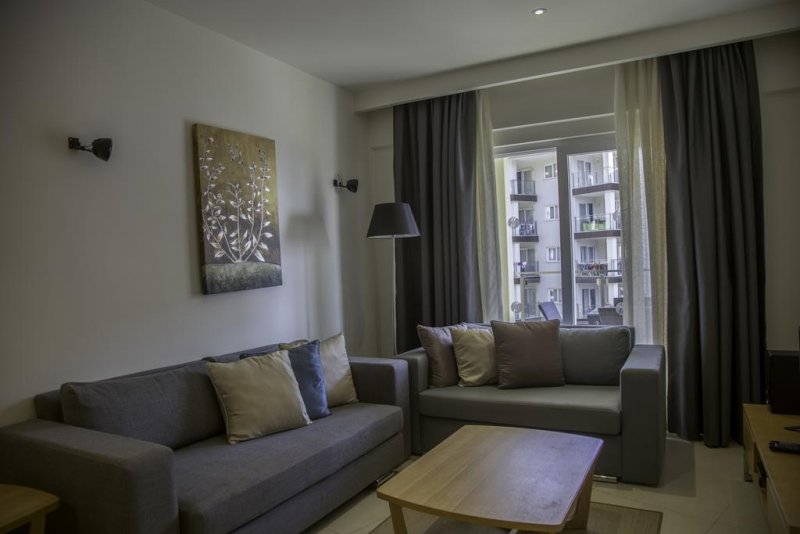 Ramada Resort Kusadasi & Golf - Снимка 10