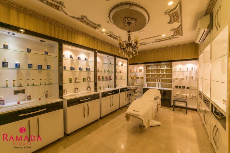 Ramada Resort Kusadasi & Golf - Снимка 8