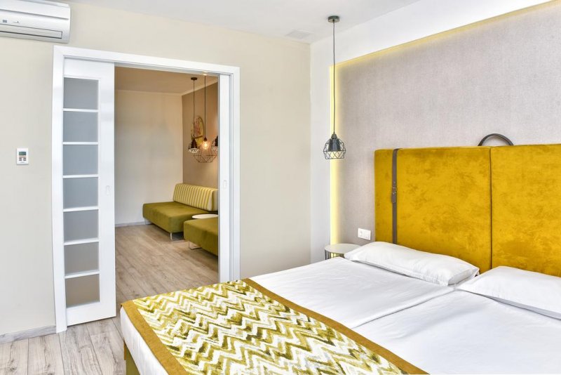 Грифид Енканто Бийч Хотел - Снимка 1