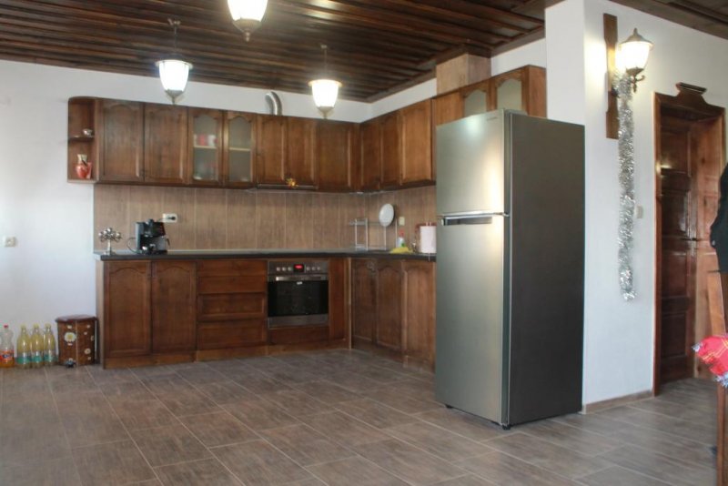 Комплекс Лещенски перли - Снимка 1