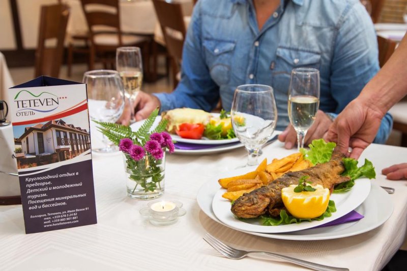 Семеен хотел Тетевен - Снимка 11