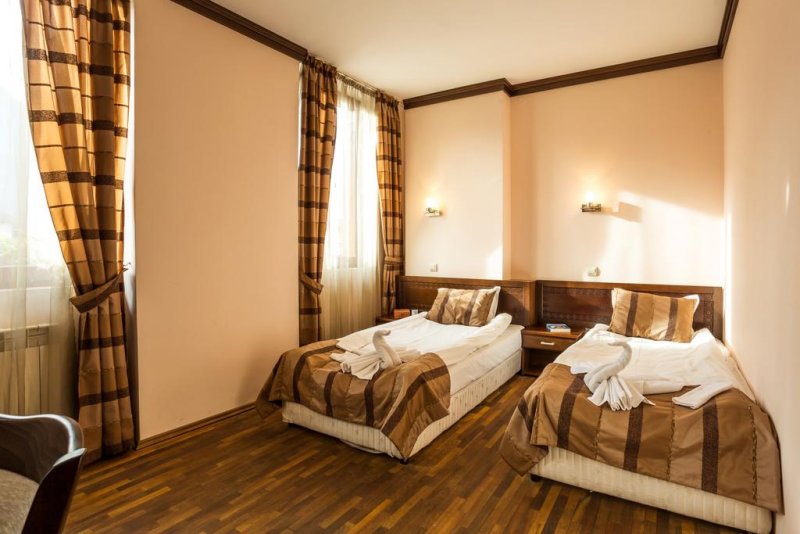 Семеен хотел Тетевен - Снимка 4