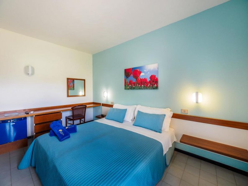 Athena Resort - Снимка 7