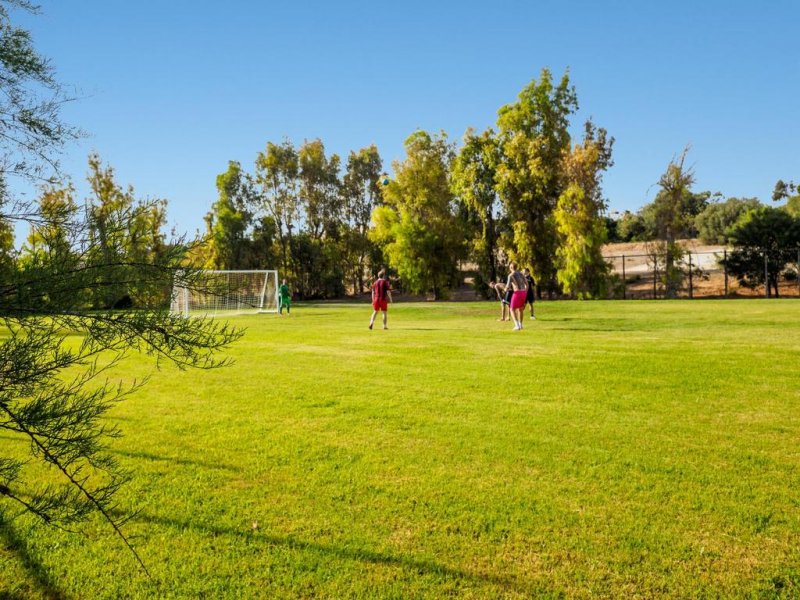 Athena Resort - Снимка 3